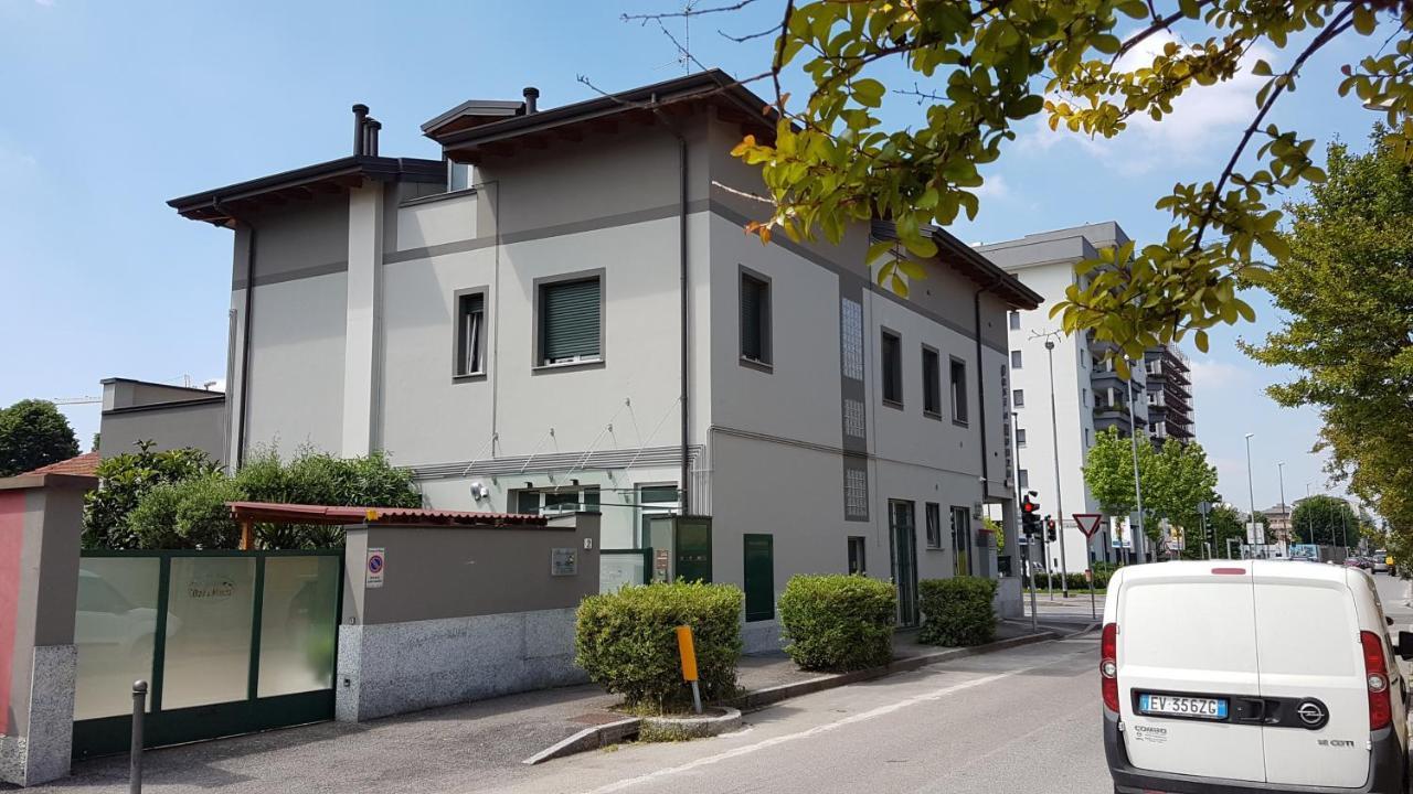 Residence Oasi Di Monza Extérieur photo