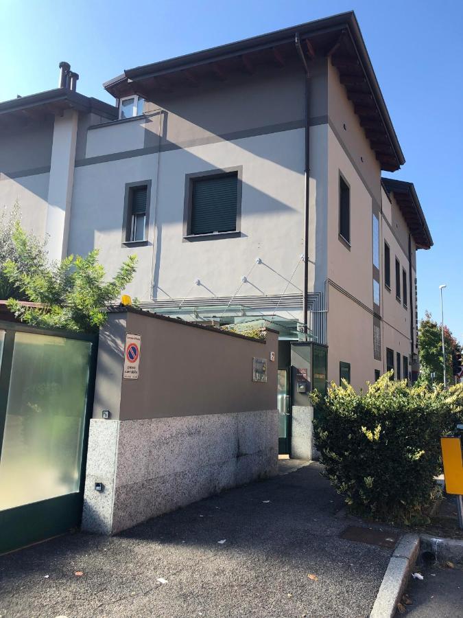 Residence Oasi Di Monza Extérieur photo