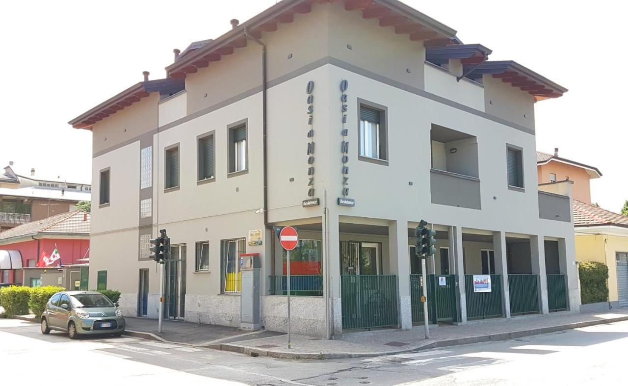 Residence Oasi Di Monza Extérieur photo