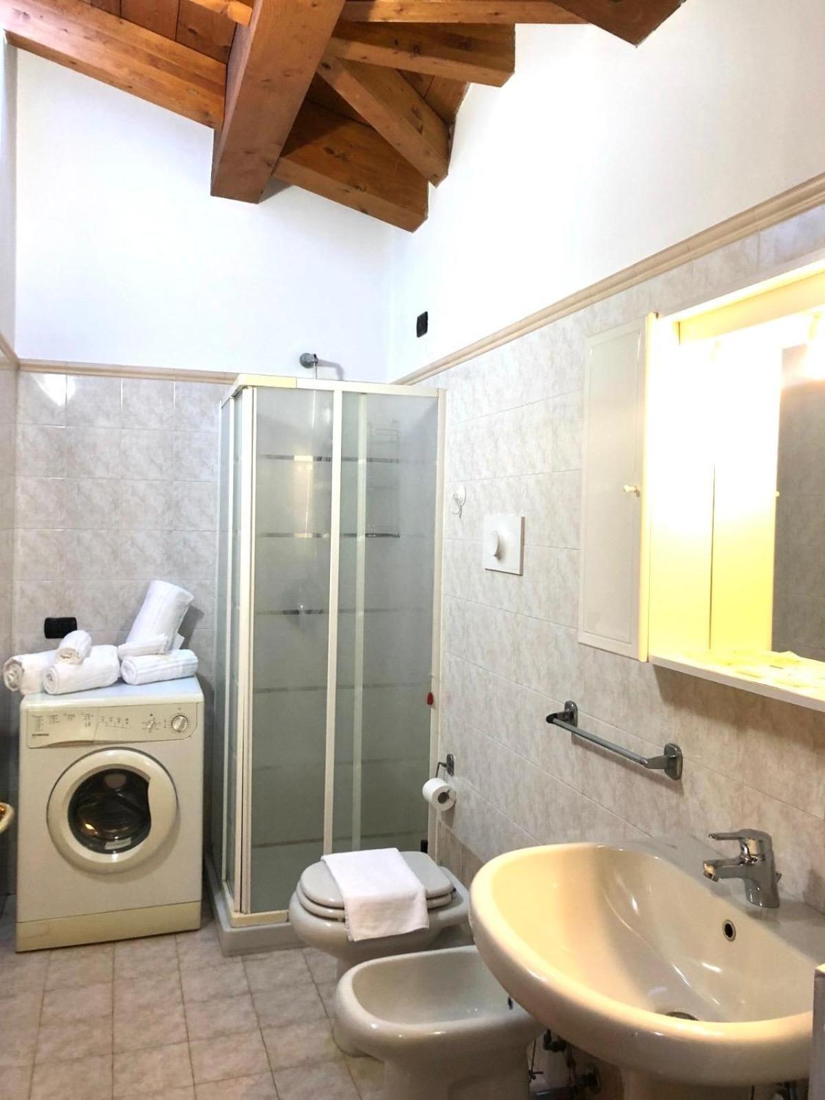 Residence Oasi Di Monza Extérieur photo